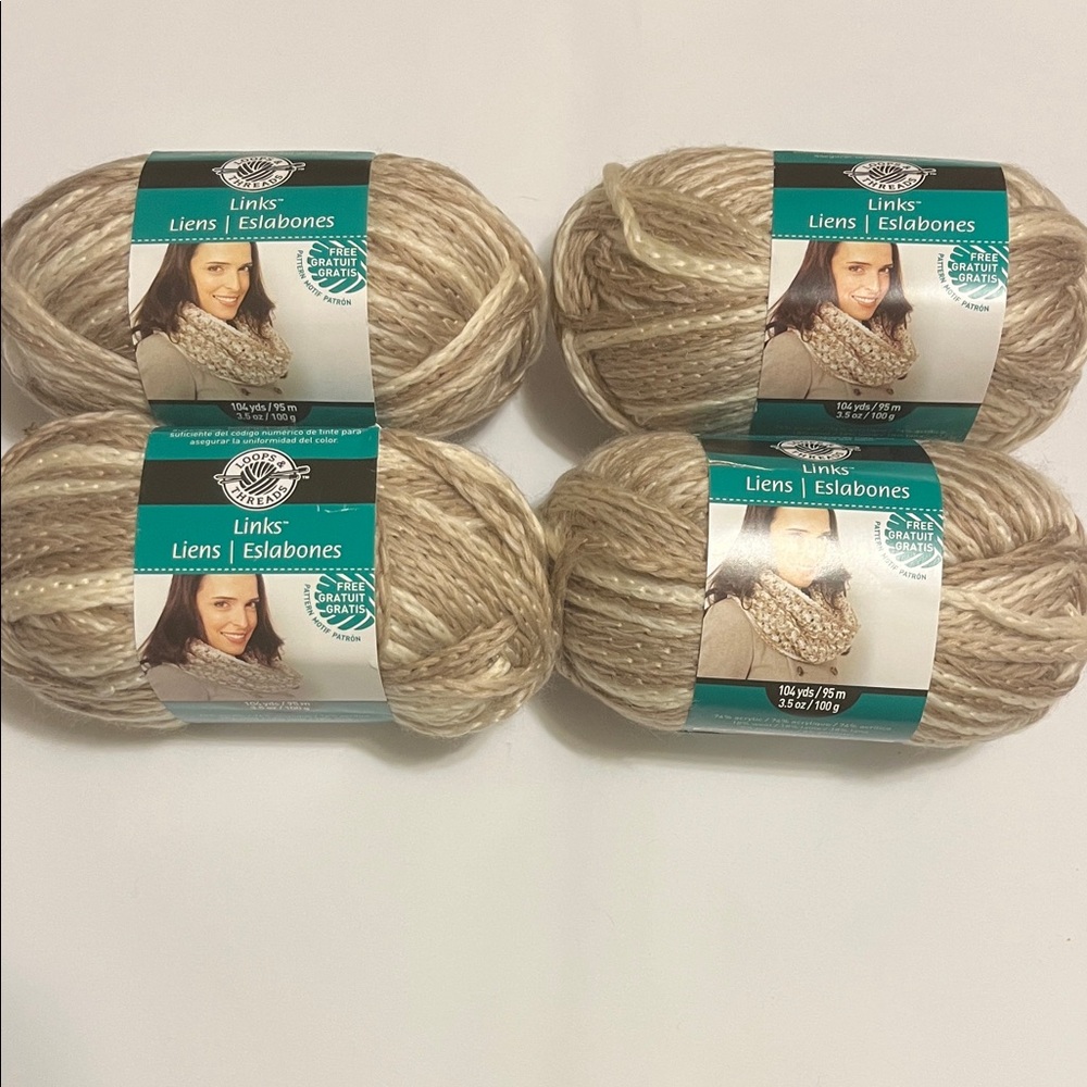 Loops & Threads Links Yarn in Warm Beige